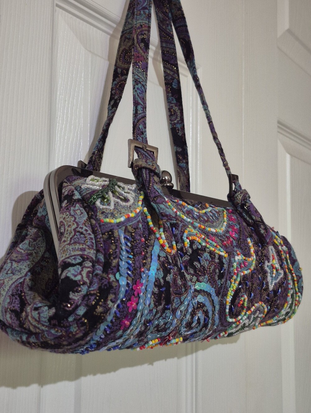 Paisley Purple Beaded And Sequined Kisslock Clasp Bag - Picture 5 of 13